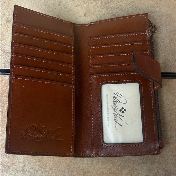 Patricia Nash Nazari Water color Butterfly Bifold Leather Wallet - Picture 3 of 11